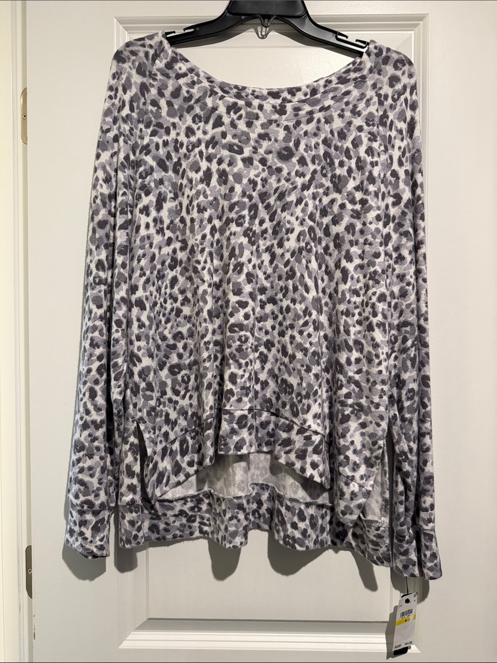 Donna Karan Gray Leopard Print High-Low Top